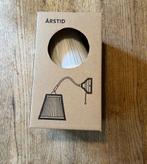 Witte Ikea Arstid wandlamp, nieuw in de doos, Huis en Inrichting, Lampen | Wandlampen, Ophalen, Nieuw, Metaal