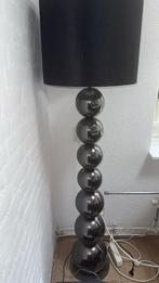 Stijlvolle bolvormige vloerlamp, Ophalen of Verzenden, Zo goed als nieuw, Metaal, 150 tot 200 cm