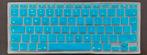 Apple toetsenbordcover in aqua voor Macbook Air, Ophalen of Verzenden, Zo goed als nieuw