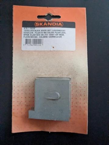 tegelhoekjes voor het loodrecht tegelen beschikbaar voor biedingen