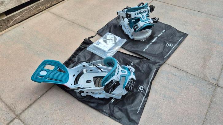 Nieuwe Flow Fuse Wakeboard Bindingen - Maat M, Sport en Fitness, Snowboarden, Nieuw, Bindingen, Ophalen of Verzenden
