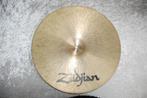 Zildjian K medium thin dark crash 1249gr 16 inch  <25251038>, Ophalen of Verzenden, Gebruikt, Drums of Percussie