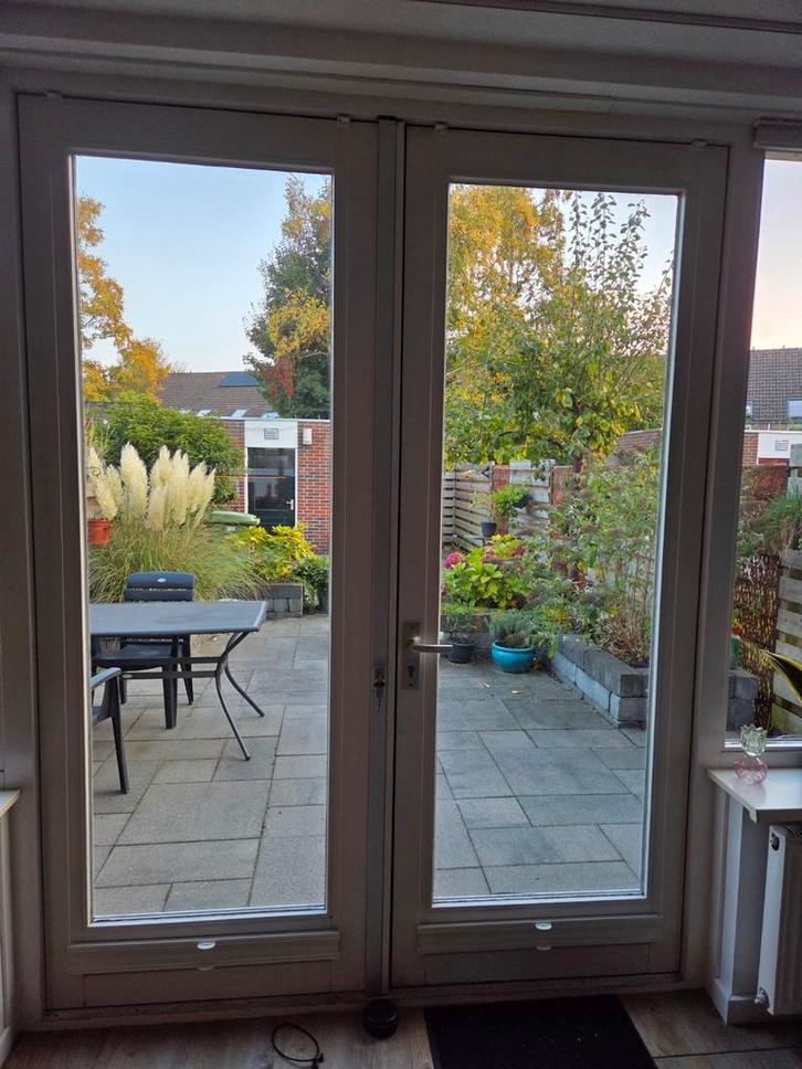 Openslaande hardhouten terrasdeuren met dubbel Glas, Doe-het-zelf en Verbouw, Deuren en Horren, Zo goed als nieuw, Buitendeur