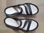 Crocs Swiftwater sandal, Kleding | Dames, Schoenen, Crocs, Ophalen of Verzenden, Zo goed als nieuw