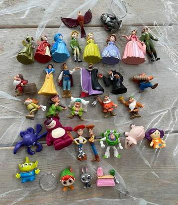 Disney mini figuren beschikbaar voor biedingen