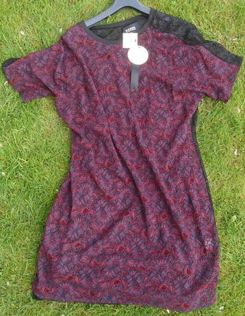 Carmakoma feestjurk Feest jurk. Zwart+bordeaux kant L Kerst beschikbaar voor biedingen