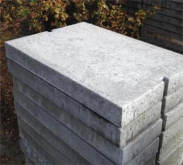 120x80x12 B-keuze betonplaten/ nieuw/ totaal 240 stuks. beschikbaar voor biedingen
