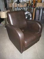 Moderne fauteuil in donkerbruin leer, Huis en Inrichting, Fauteuils, Niet ingevuld, Gebruikt, Niet ingevuld, Niet ingevuld