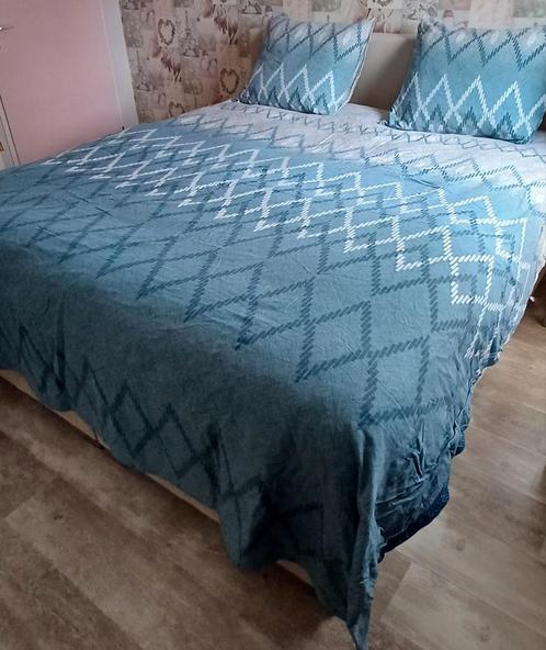 Romanette dekbedovertrek Lits-jumeaux Flanel 240x260 2 slope, Huis en Inrichting, Slaapkamer | Beddengoed, Zo goed als nieuw, Dekbedovertrek