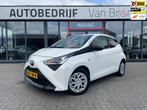 Toyota Aygo 1.0 VVT-i x-play | Camera | PDC |Eerste eigenaar, Voorwielaandrijving, Stof, Gebruikt, Euro 6