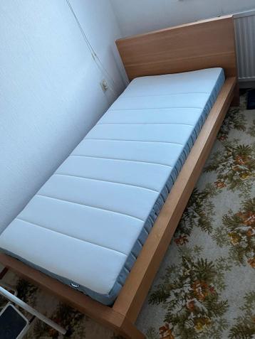 GRATIS Ikea Malm bed nieuw matras - afbeelding 2