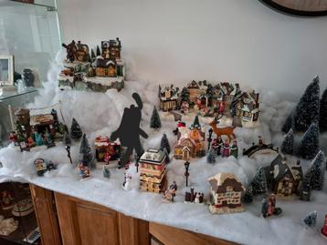 Kersthuisjes en popjes en bomen enz enz  beschikbaar voor biedingen