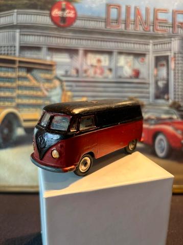 Corgi Toys VW T1 Bulli Bus  1:43. 9cm beschikbaar voor biedingen