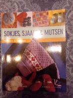 Sokjes, Sjaals & Mutsen - Breien & Haken, Ophalen of Verzenden, Margriet Brouwer, Geschikt voor kinderen, Gelezen