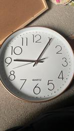 Roze clock, Ophalen, Zo goed als nieuw