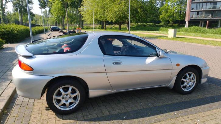 Mazda MX-3 1.8 I 24V 1998 Grijs, Auto's, Mazda, Particulier, MX-3, ABS, Airbags, Elektrische buitenspiegels, Elektrische ramen