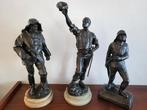 3 bronzen beelden
- 2x brandweerman - mijnwerker, Ophalen of Verzenden, Mens