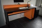 BUREAU / GAME BUREAU, Zo goed als nieuw, Ophalen, Bureau