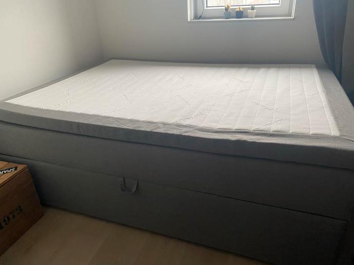 Tweepersoonsbed 140x200 met opbergruimte - Jysk Gold C50, Huis en Inrichting, Slaapkamer | Bedden, Gebruikt, Tweepersoons, 140 cm