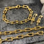 18k gouden set ketting armband oorbellen nieuw, Sieraden, Tassen en Uiterlijk, Kettingen, Ophalen of Verzenden, Zo goed als nieuw
