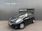 Toyota Yaris 1.0 VVTi Acces / Radio / Airco!, Auto's, Voorwielaandrijving, Stof, Gebruikt, Zwart