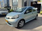 Toyota Aygo 1.0-12V 5-Deurs Airco Nap, Voorwielaandrijving, Stof, Gebruikt, Zwart
