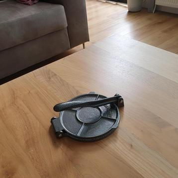 Tortilla pers NIEUW beschikbaar voor biedingen