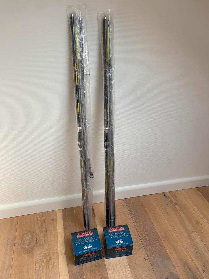 2x nieuwe Trabucco strandhengels + Arca zeemolens, 4.20m, Watersport en Boten, Hengelsport | Zeevissen, Nieuw, Complete set, Ophalen of Verzenden