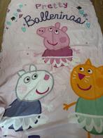 Peppa Pig eenpersoons dekbedovertrek - Zo goed als nieuw, Kinderen en Baby's, Kinderkamer | Beddengoed, Meisje, Dekbedovertrek