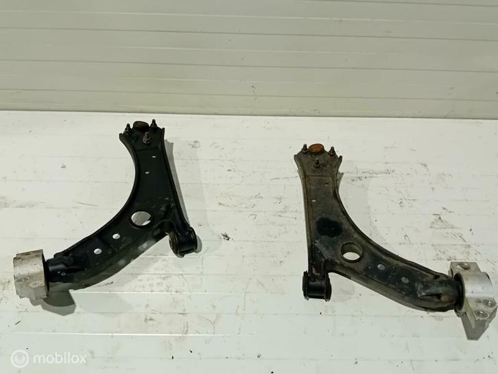 Draagarm Volkswagen Golf 5, Auto-onderdelen, Ophanging en Onderstel, Gebruikt, Ophalen of Verzenden
