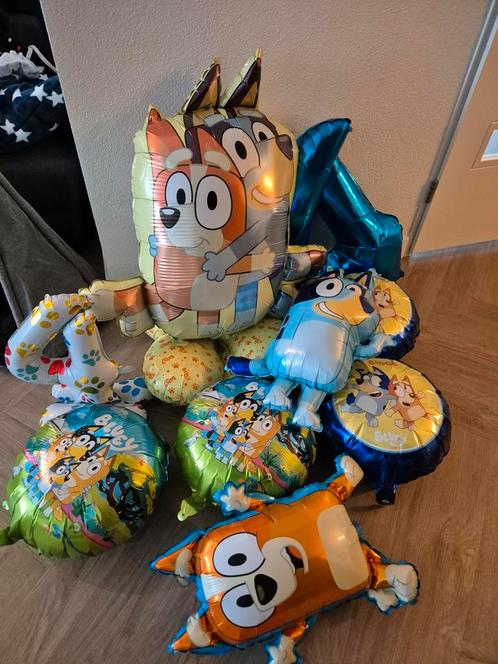 Gratis Bluey ballonnen + 4 jaar ballonnen, Hobby en Vrije tijd, Feestartikelen, Zo goed als nieuw, Versiering, Verjaardag, Ophalen