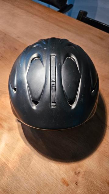 Skihelm L/XL - Veilig de Piste op! beschikbaar voor biedingen