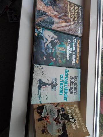 Leonhard Huizinga  4x Adriaan en Olivier. Boeken beschikbaar voor biedingen