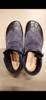 Zgan paars/zwarte suède Helvesko instappers, maat 39, Kleding | Dames, Schoenen, Ophalen of Verzenden, Zo goed als nieuw, Zwart