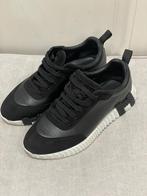 Hermes, Kleding | Dames, Schoenen, Ophalen of Verzenden, Zo goed als nieuw, Zwart