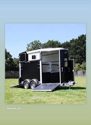 Te huur : 2 paards trailer / Noord-Holland / Paardentaxi beschikbaar voor biedingen