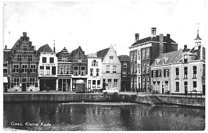 700264 Goes Zeeland 1958 gel in 66 Kleine Kade Gelopen met, Verzamelen, Ansichtkaarten | Nederland, Gelopen, Zeeland, 1940 tot 1960