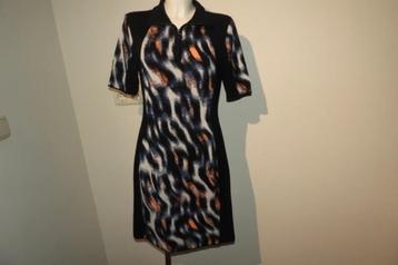 Marccain jurk apart motief koele kleuren combinatie ritsje beschikbaar voor biedingen