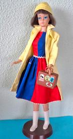 Barbie vintage fashion met laarzen en koffer 60s Mattel, Ophalen of Verzenden, Gebruikt, Barbie