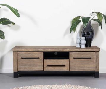 Zo Goed Als Nieuwe TV Meubel - 165cm beschikbaar voor biedingen