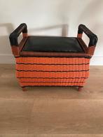 Vintage naaimand/bijzettafel jaren 70, Huis en Inrichting, Tafels | Bijzettafels, Ophalen