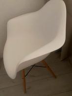 Witte Charles Eames Stoel Replica, Huis en Inrichting, Ophalen, Wit, Zo goed als nieuw, Eén