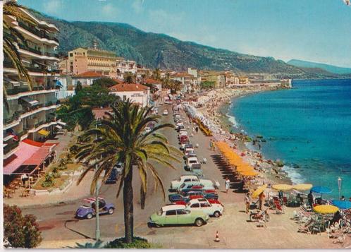 Frankrijk, Menton met auto's oa Renault 4CV Ghia Jolly, Verzamelen, Ansichtkaarten | Buitenland, Gelopen, Frankrijk, 1960 tot 1980