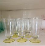 &Klevering glazen met geel voetje - Set van 7, Ophalen of Verzenden, Glas