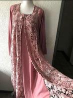 Maat L - lange jurk met Broderie - zalmroze, Overige typen, Overige kleuren, Maat 42/44 (L), Ophalen of Verzenden