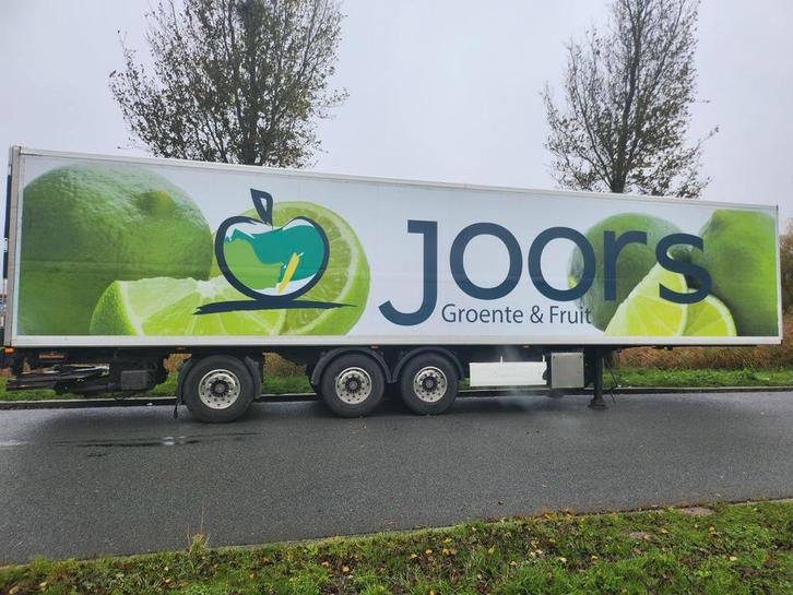 Krone trailer 2009 met Holandia laadklep, Auto's, Vrachtwagens, Particulier, Ophalen of Verzenden