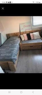 1 persoonsbed met bed/bank steigerhout met 2 lades, Ophalen of Verzenden, Zo goed als nieuw, Tweepersoons