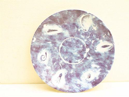 porseleinen bord kunst op tafel 32058, Huis en Inrichting, Keuken | Servies, Gebruikt, Bord(en), Overige stijlen, Porselein, Ophalen of Verzenden