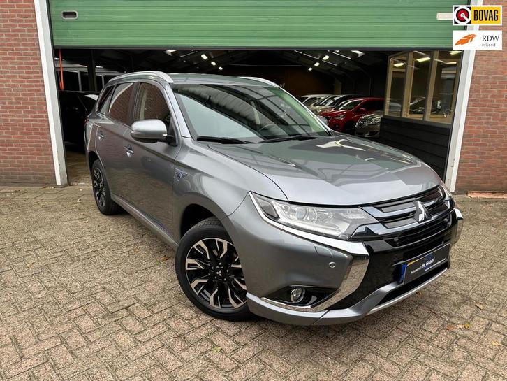 Mitsubishi Outlander 2.0 PHEV|CRUISE/PDC/CAMERA/NAVI/NW MODE, Auto's, Mitsubishi, Bedrijf, Te koop, Outlander, 4x4, ABS, Achteruitrijcamera