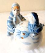 Porseleinen beeldje   serie  wintertuin, Ophalen of Verzenden